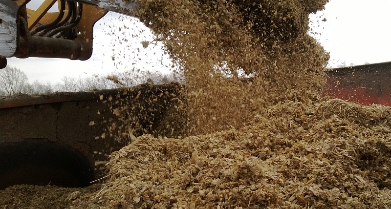 Vullen voermengwagen 2