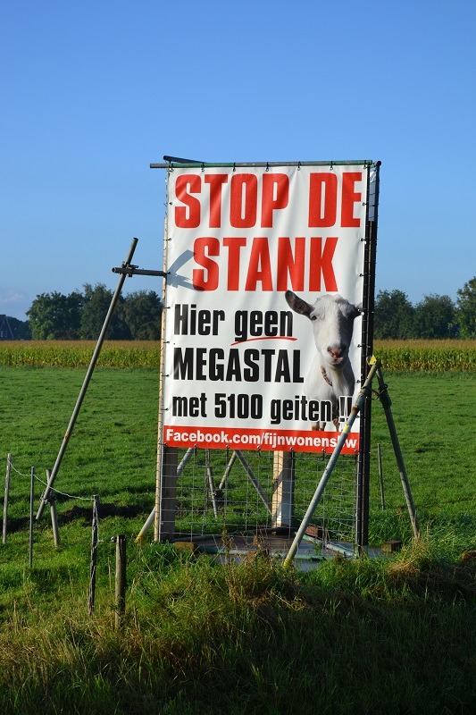 2015 Buurt in Hurwenen wil geen grote melkgeitenstal2
